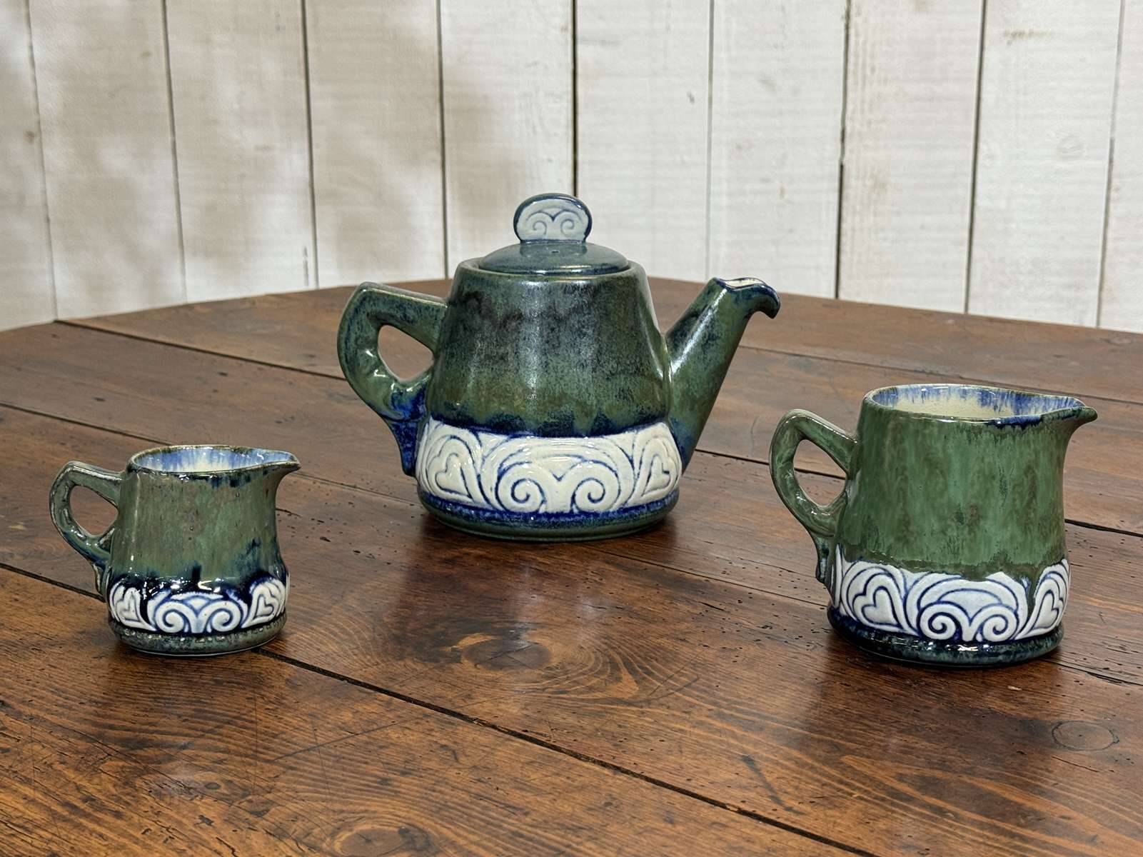 HB QUIMPER stoneware service from the 1930s.