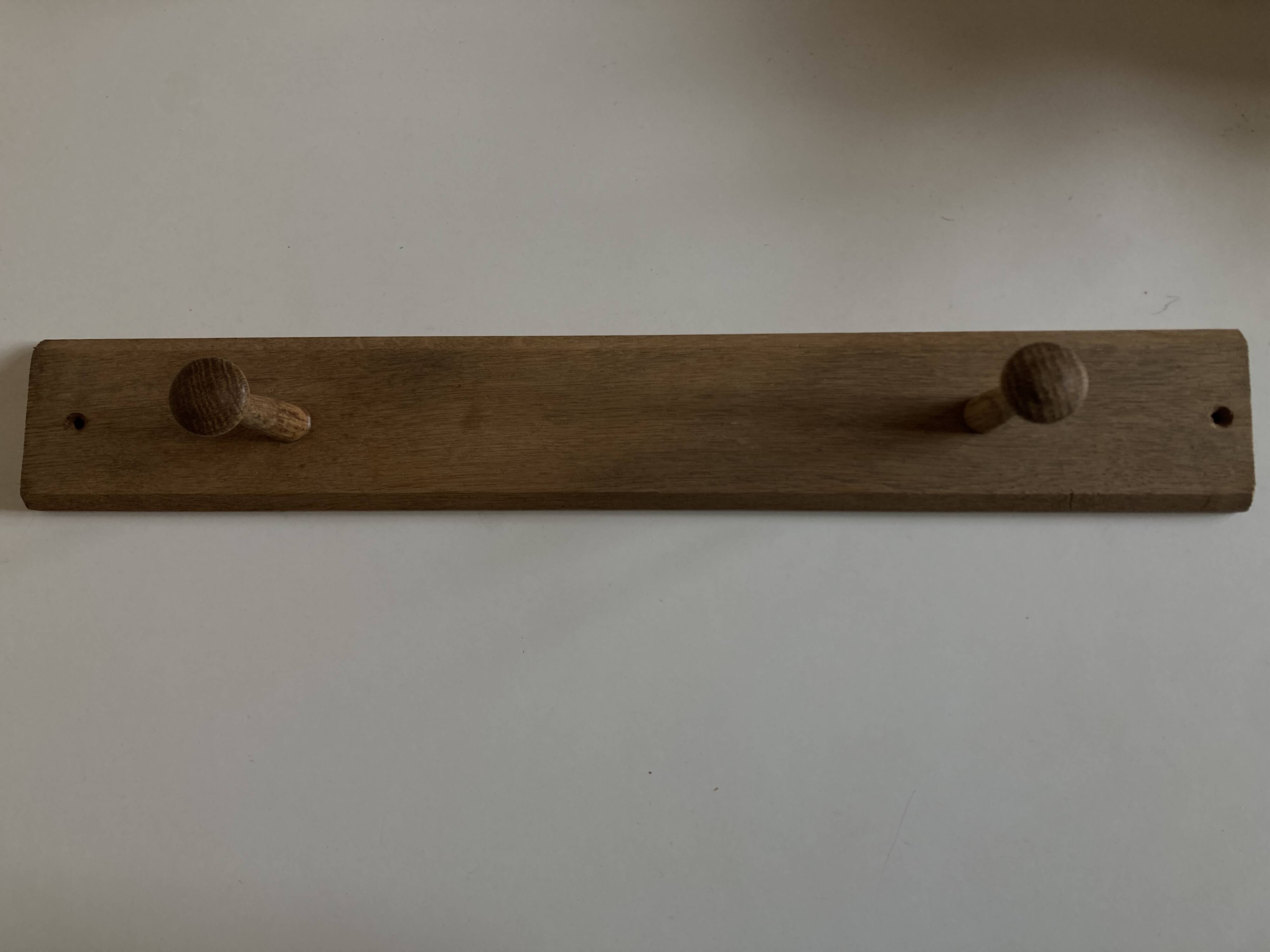 Modernist oak wall-mounted coat rack L53.5cm