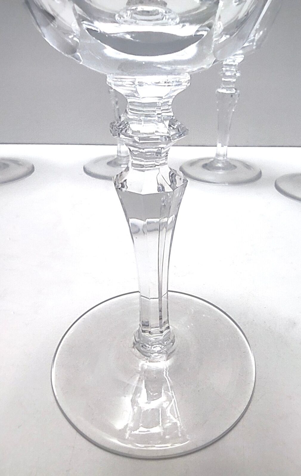 Postmodern Set of 8 Baccarat Crystal Champagne Coupes, France
