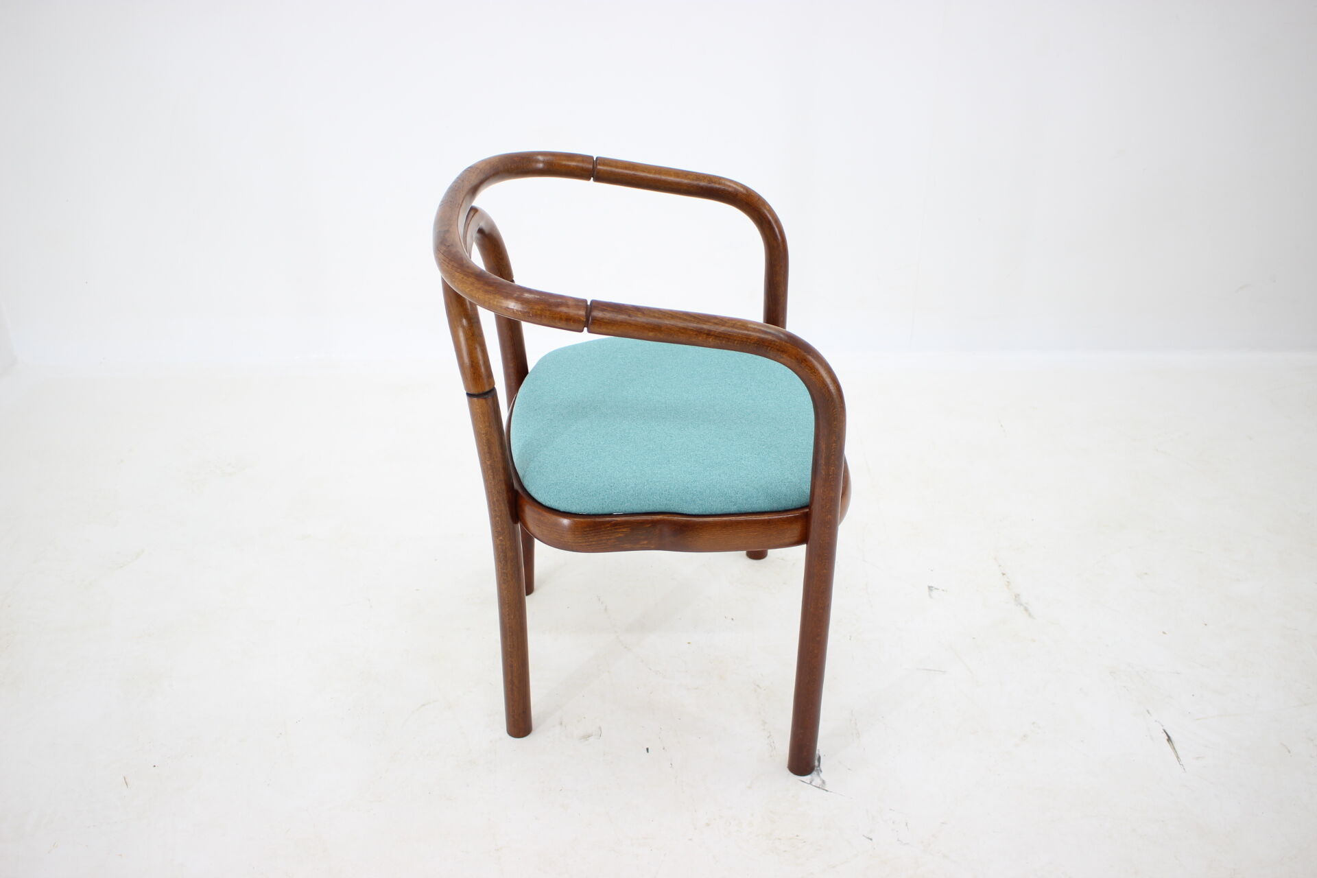 Vintage bentwood chair Ton, Czechoslovakia