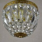 Tassel basket suspension