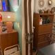 Paire de skis en bois vintage