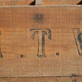 Wooden bottle holder