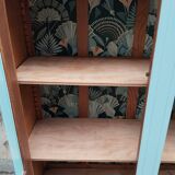 Parisian showcase cabinet year 30