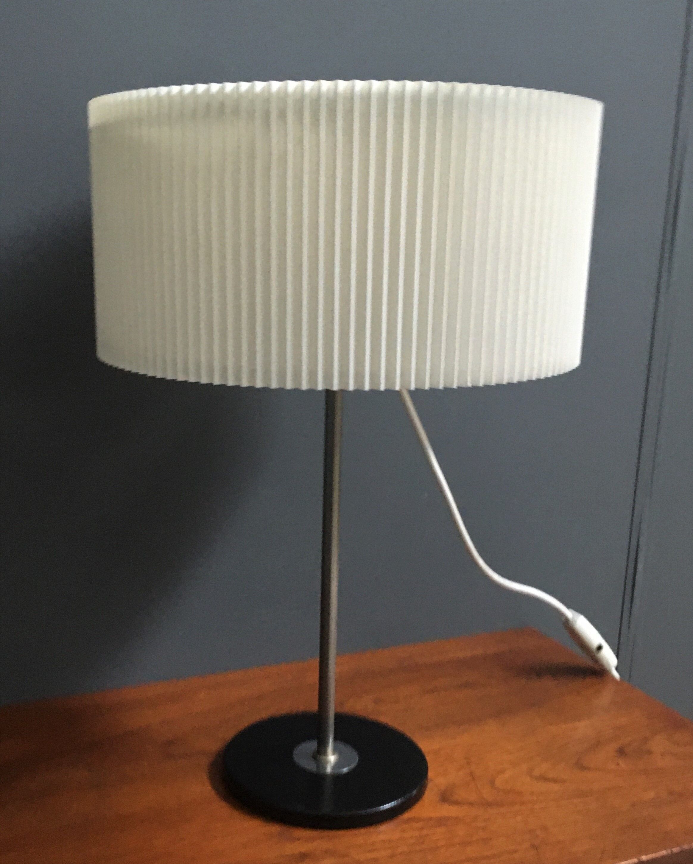 1960s table lamp with a white plissee shade, adjustable in height MCM