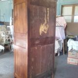 Wardrobe in 18th century walnut