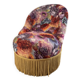 Humpback fireside chair