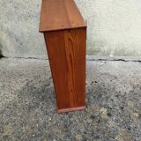 Pine or pitchpin showcase