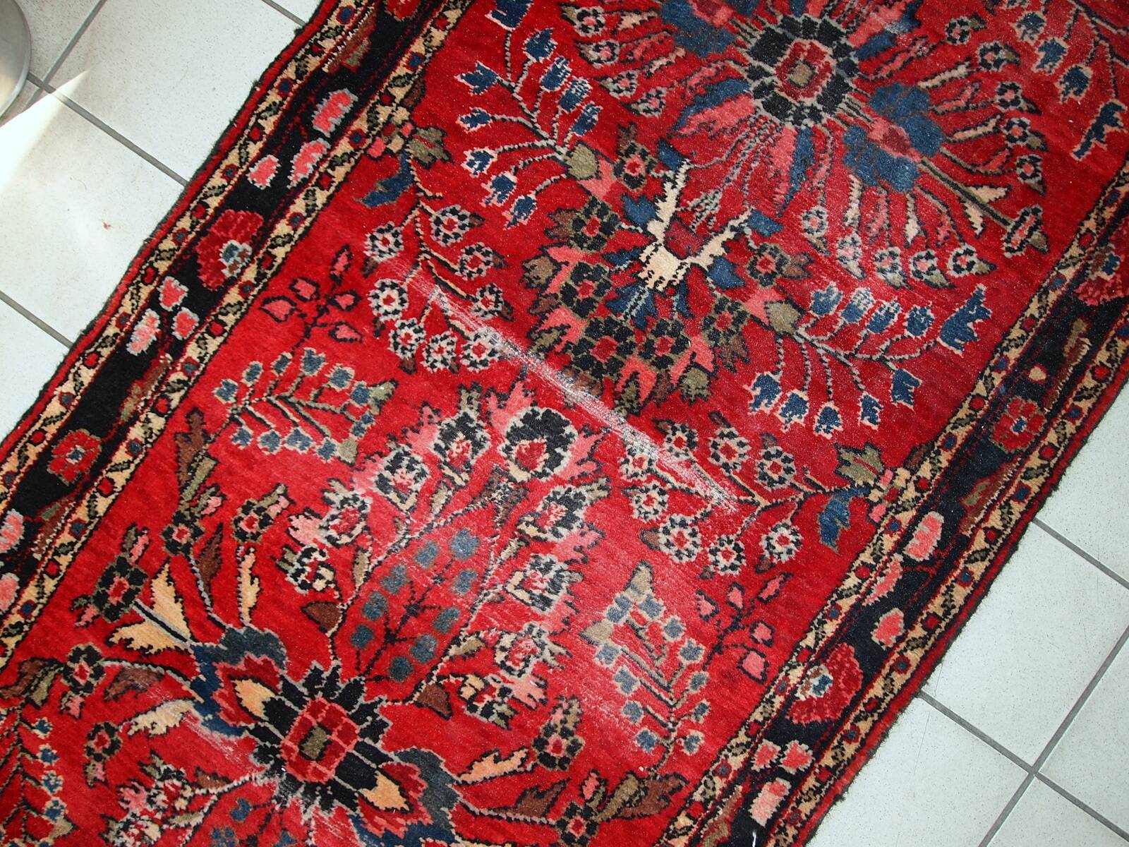 Tapis antique Lilihan du Moyen-Orient 84cm x 712cm (1910s)