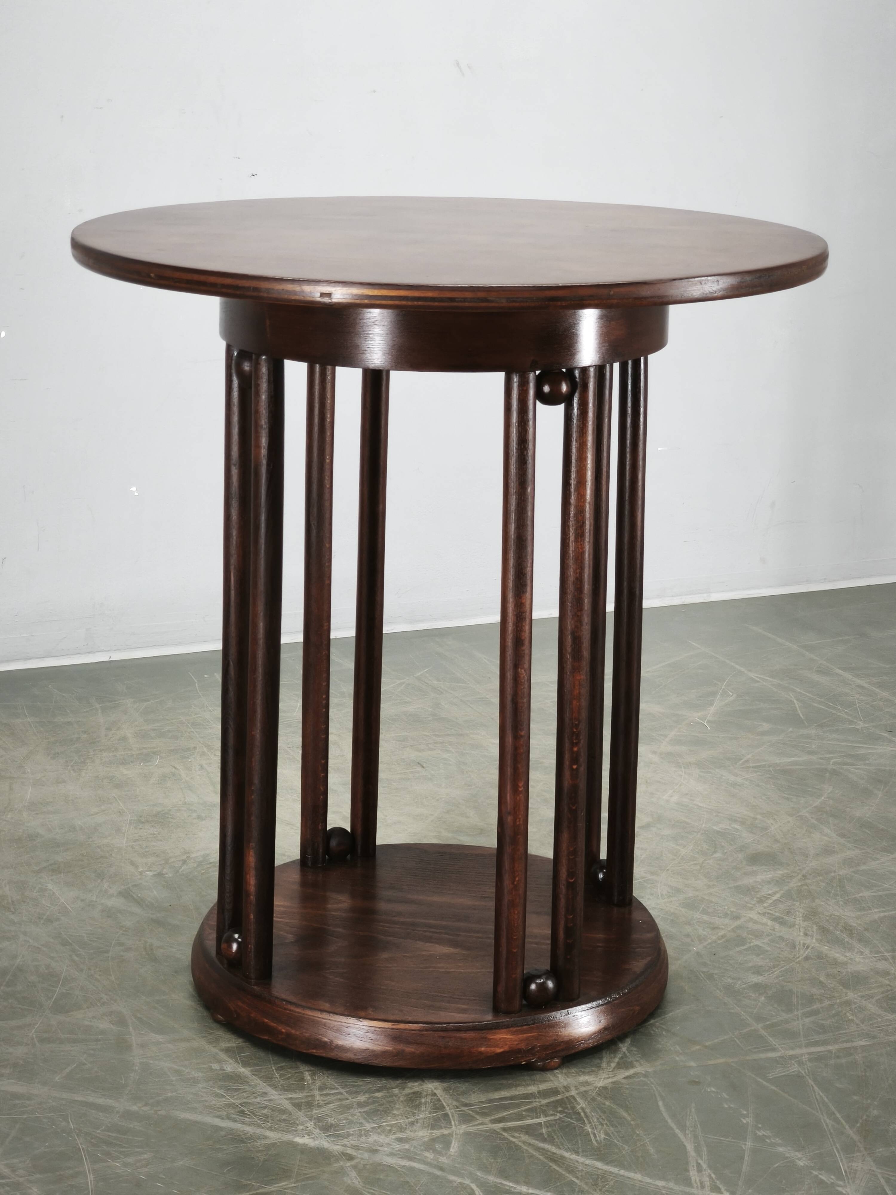 Fledermaus Vienna Secession Bentwood Table, Austria, circa 1900