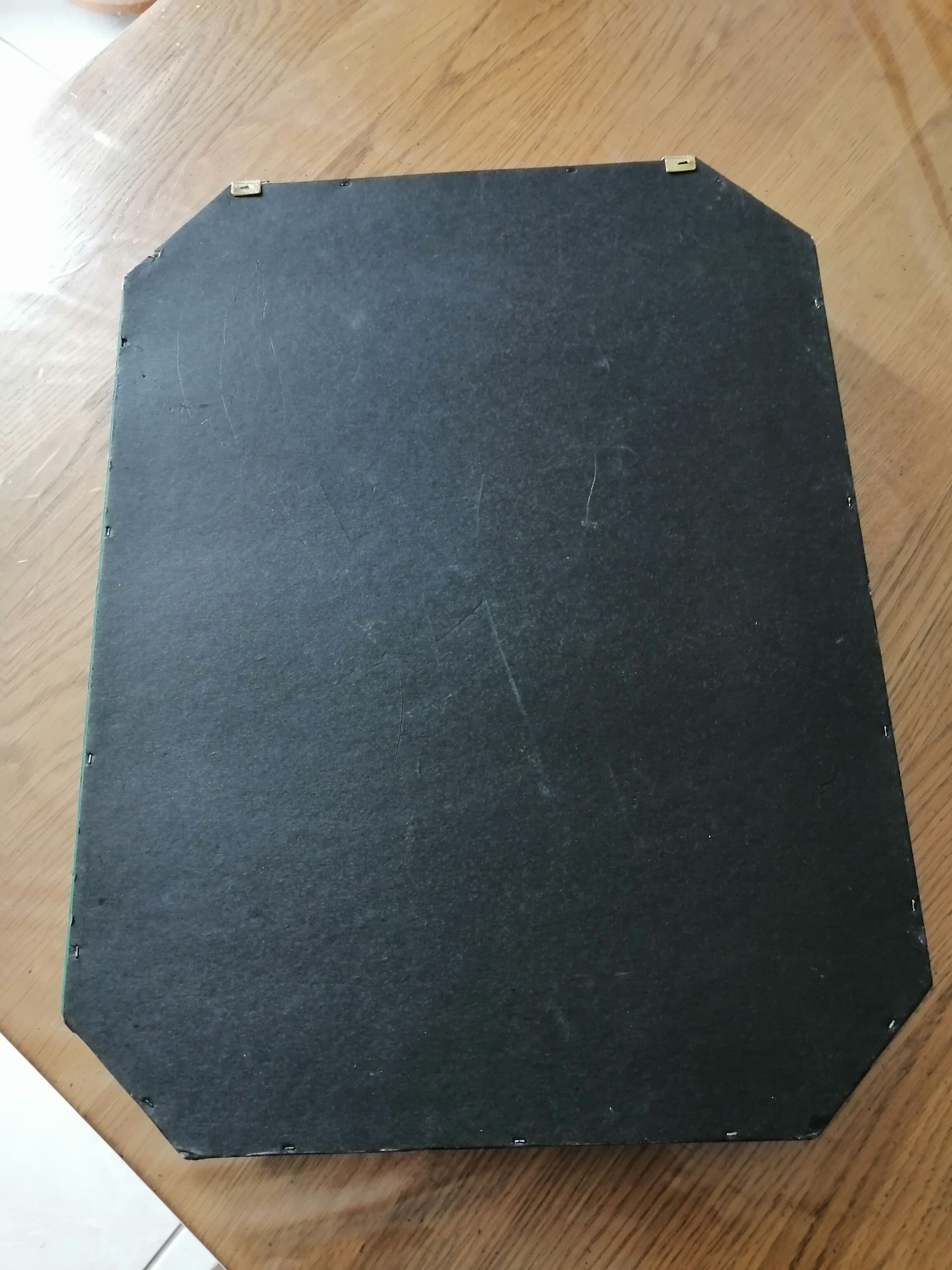 Miniature octagonal showcase