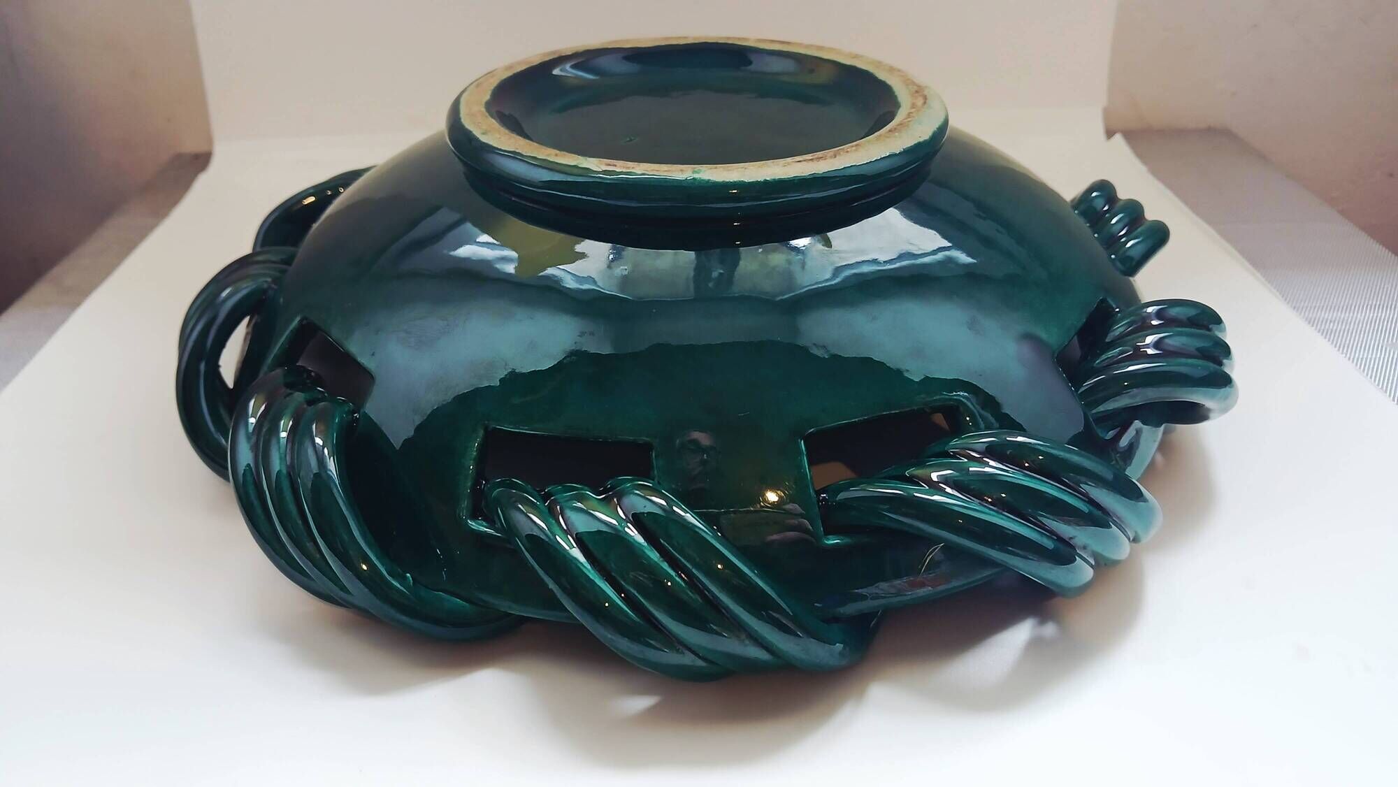 Ceramic fruit bowl from Vallauris signed YVON ROY