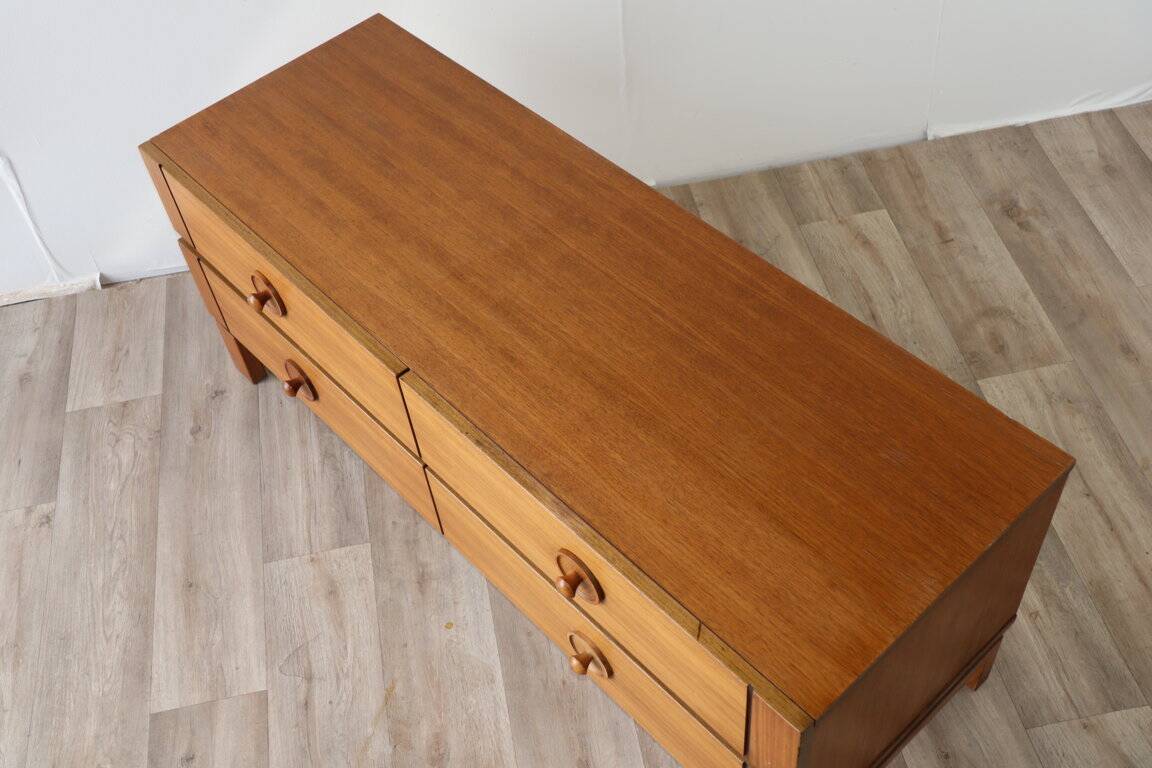 Vintage low teak sideboard, 1970