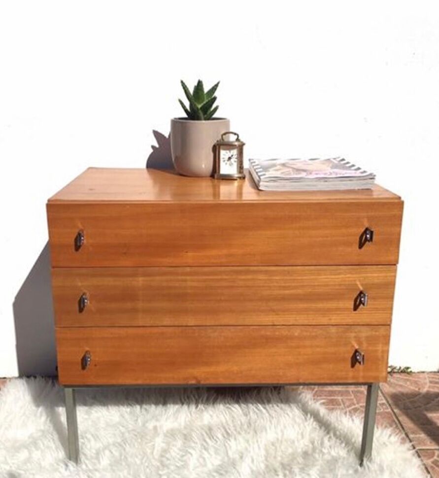 Vintage Brasilia Werk dresser