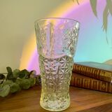Vase en verre taillé