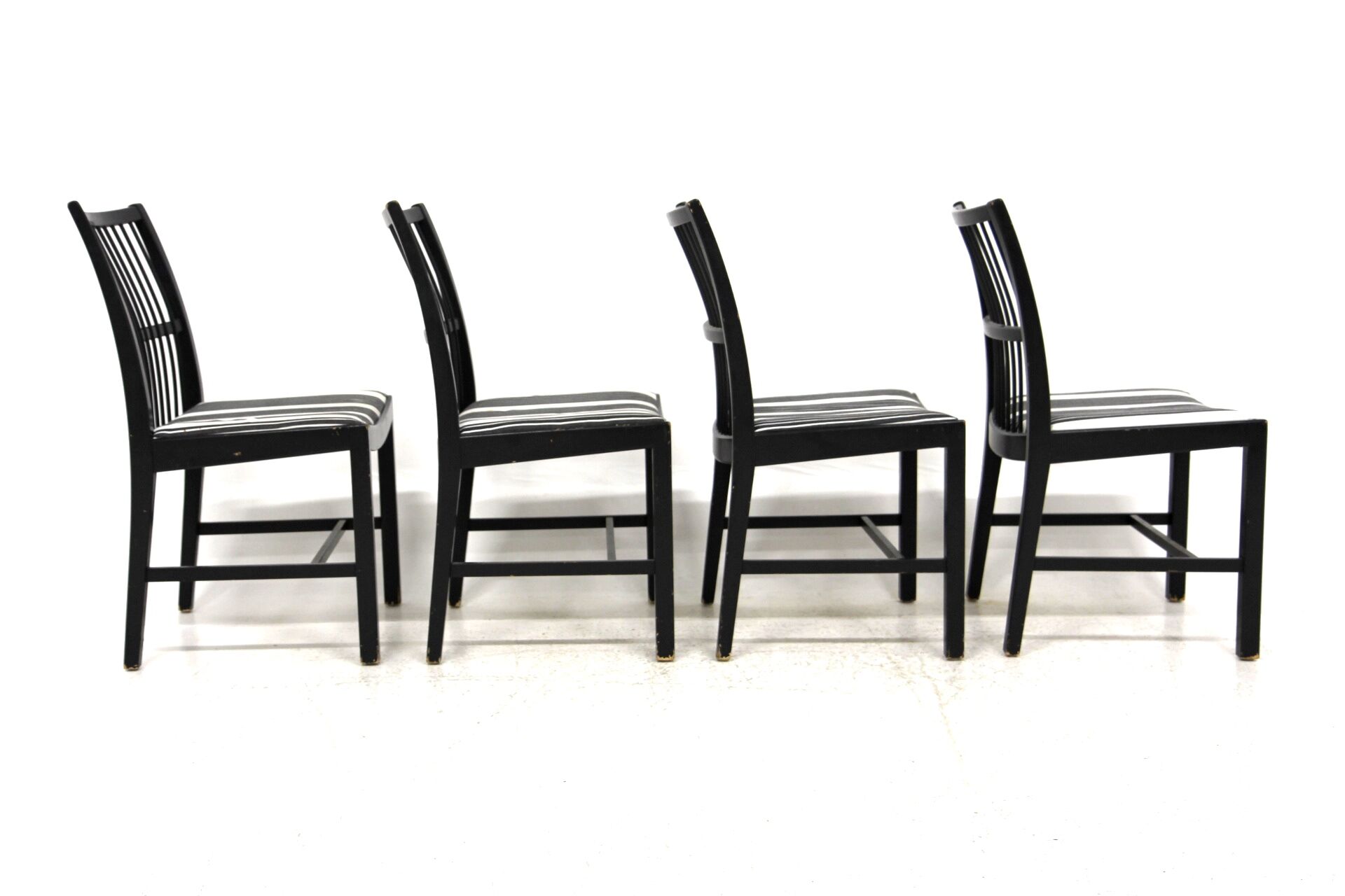 Set de 4 chaises en hêtre, Suède, 1960