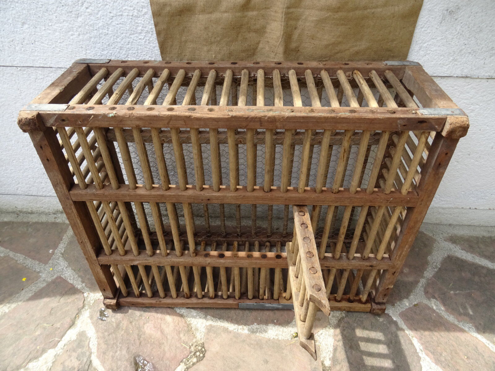 Table basse cage à poules