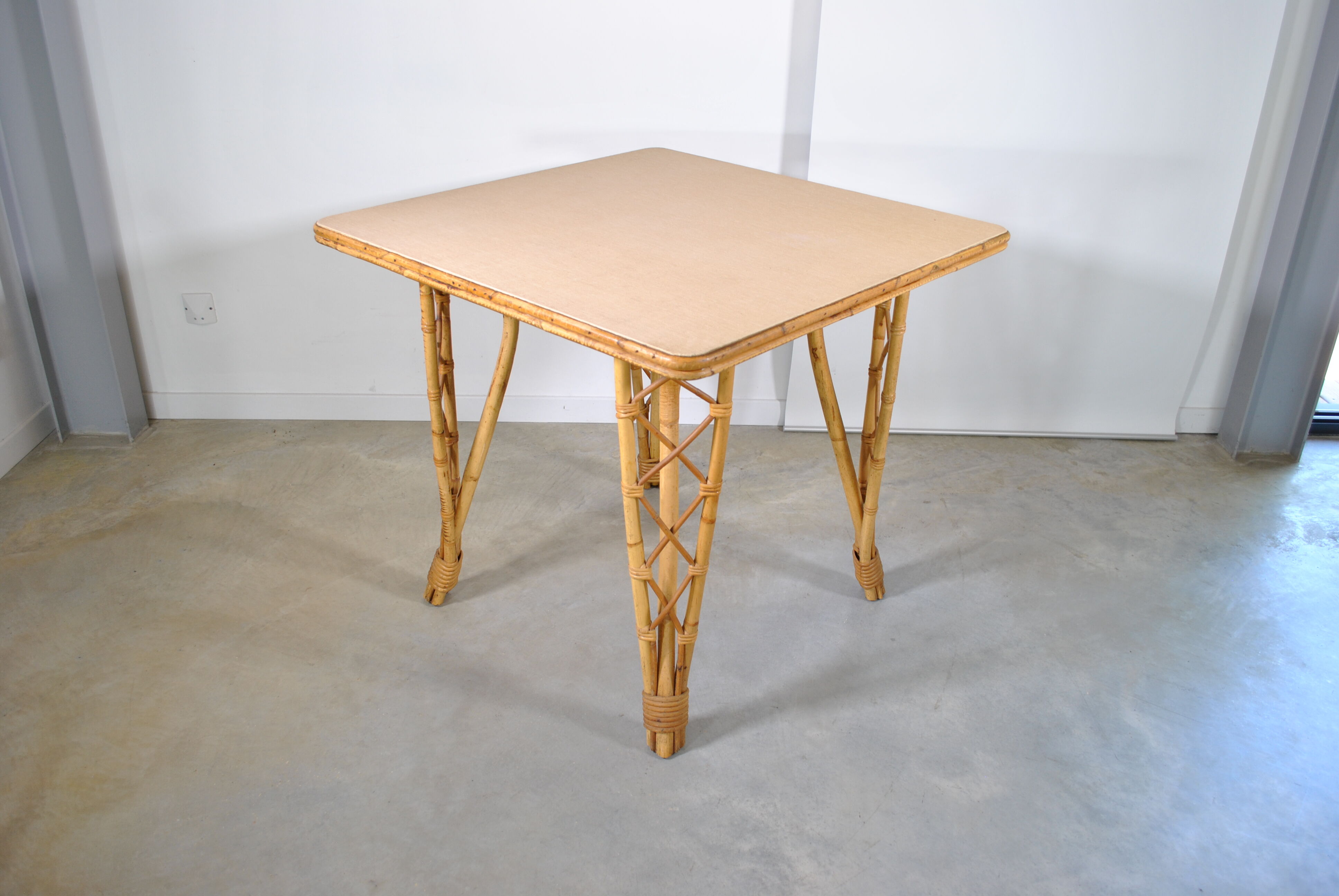 Rattan dining table year 60