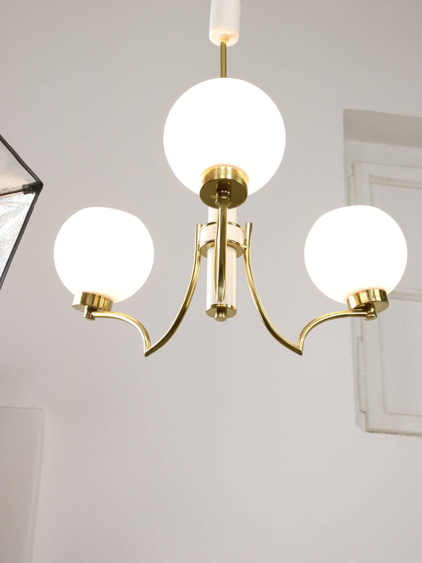 Mid-century Italian Brass and Opaline Chandelier