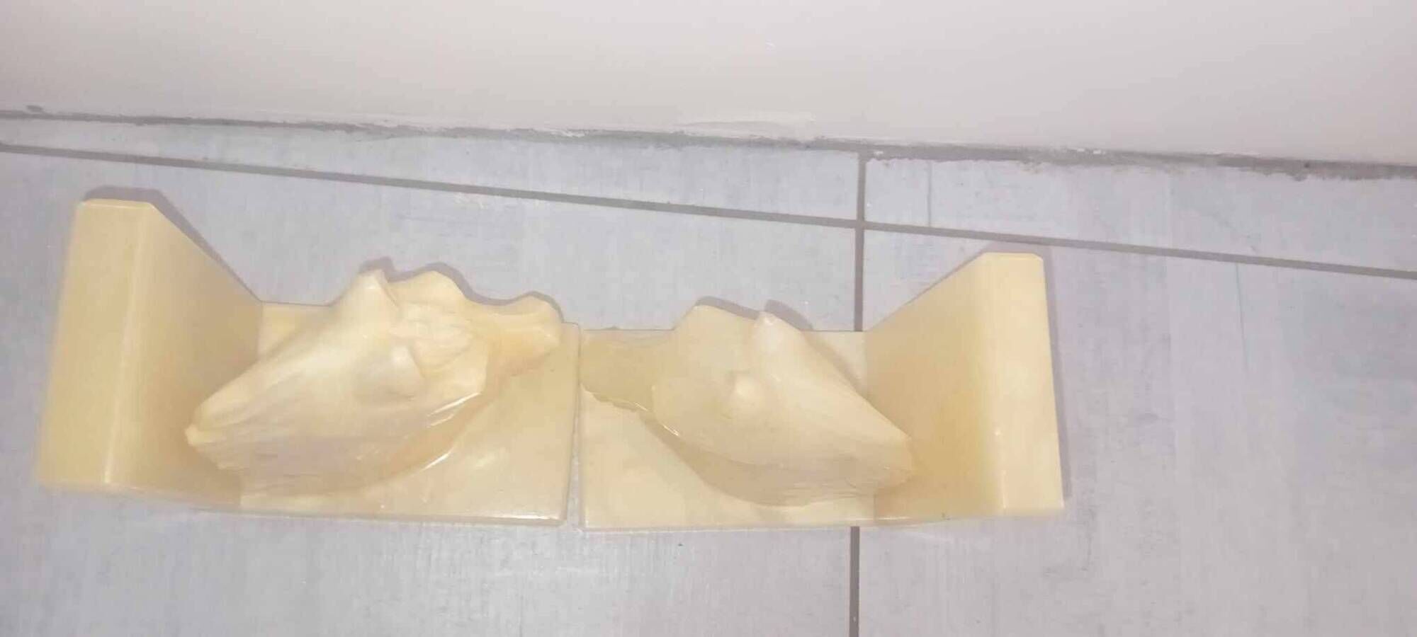 Pair of horse bookends in alabaster, 20th century period