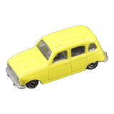 Ancienne petite voiture 4L