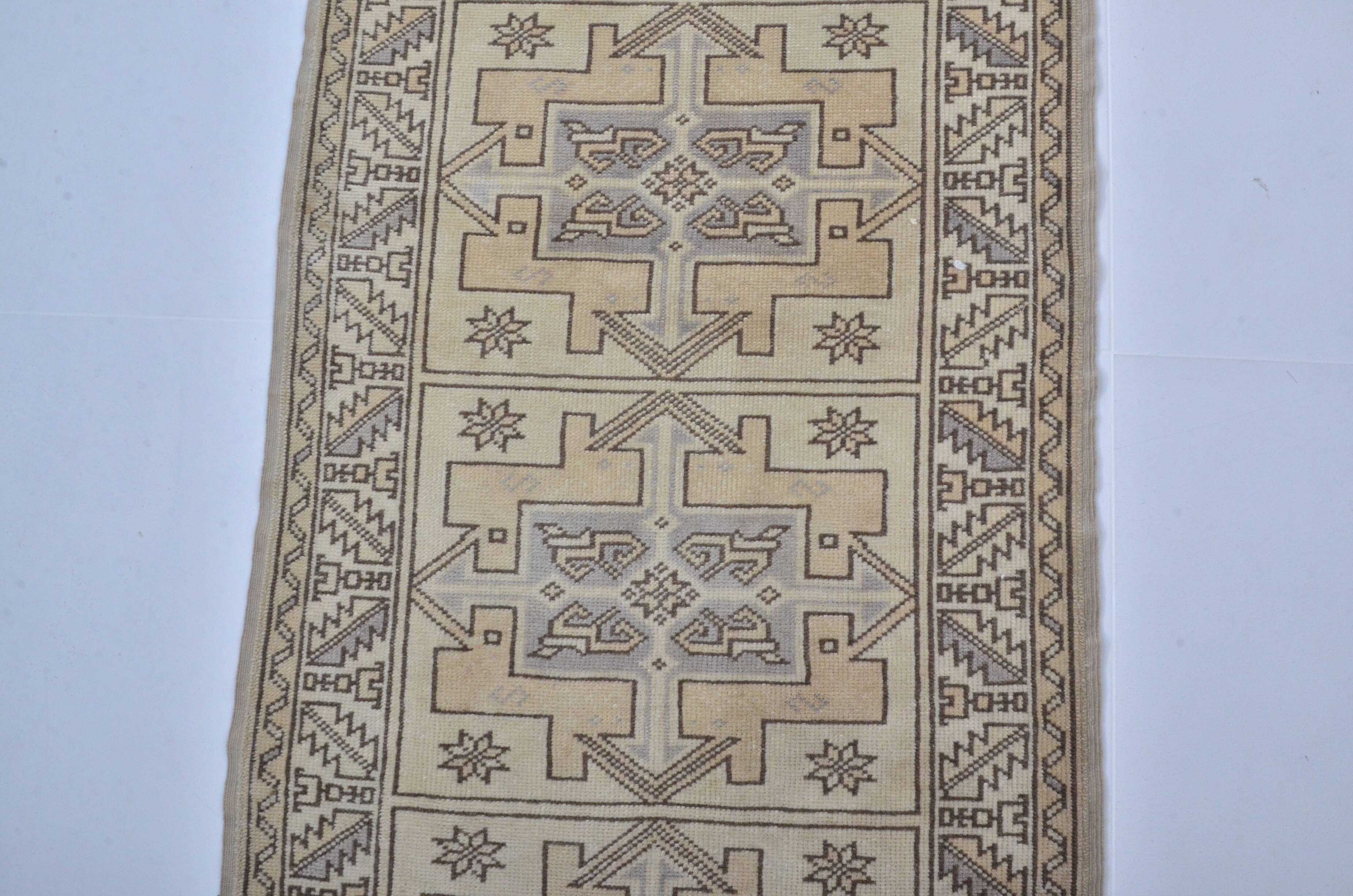 Tapis de couloir Oushak noué à la main