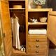 Armoire asymétrique bois brut