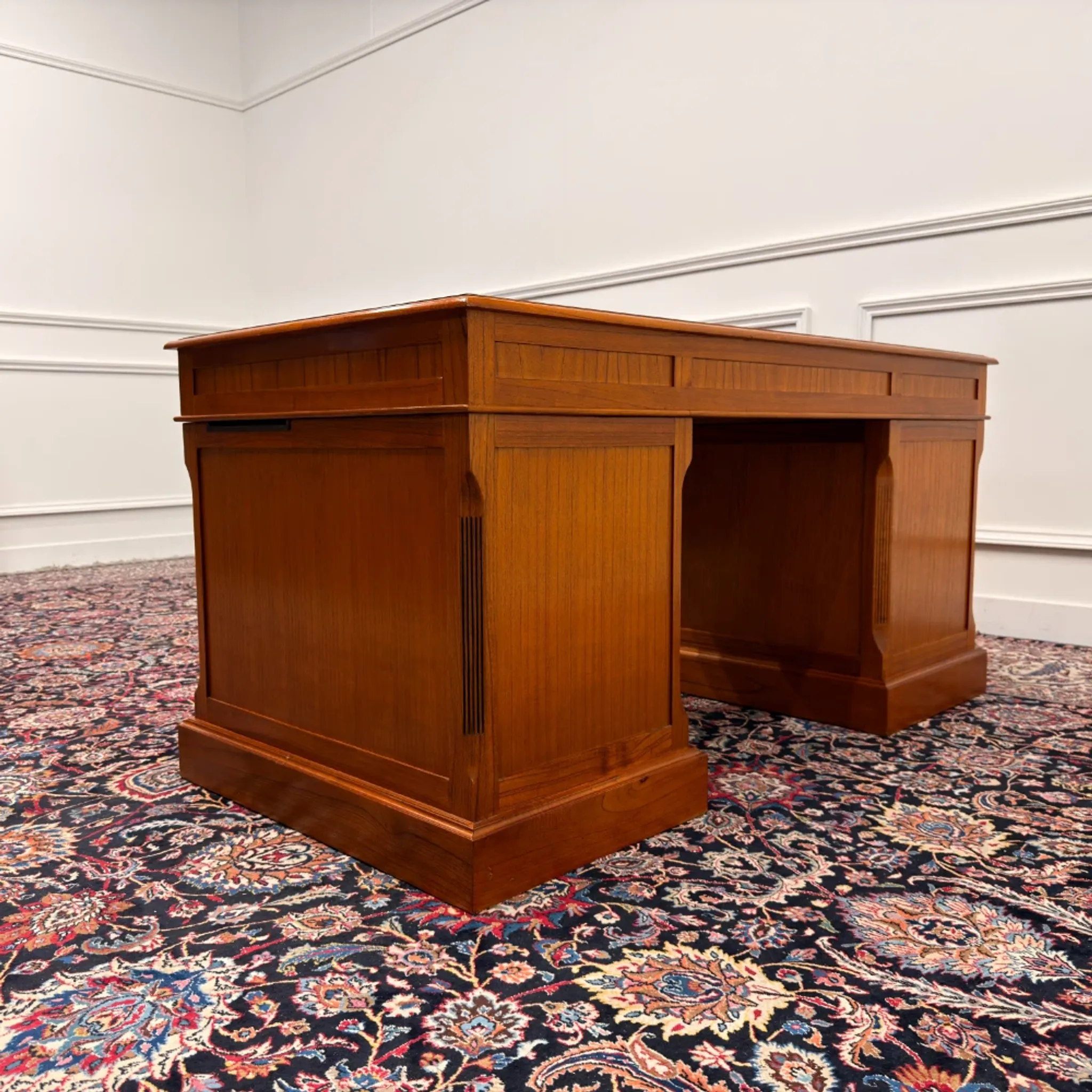 Original Globe Wernicke Corner Desk