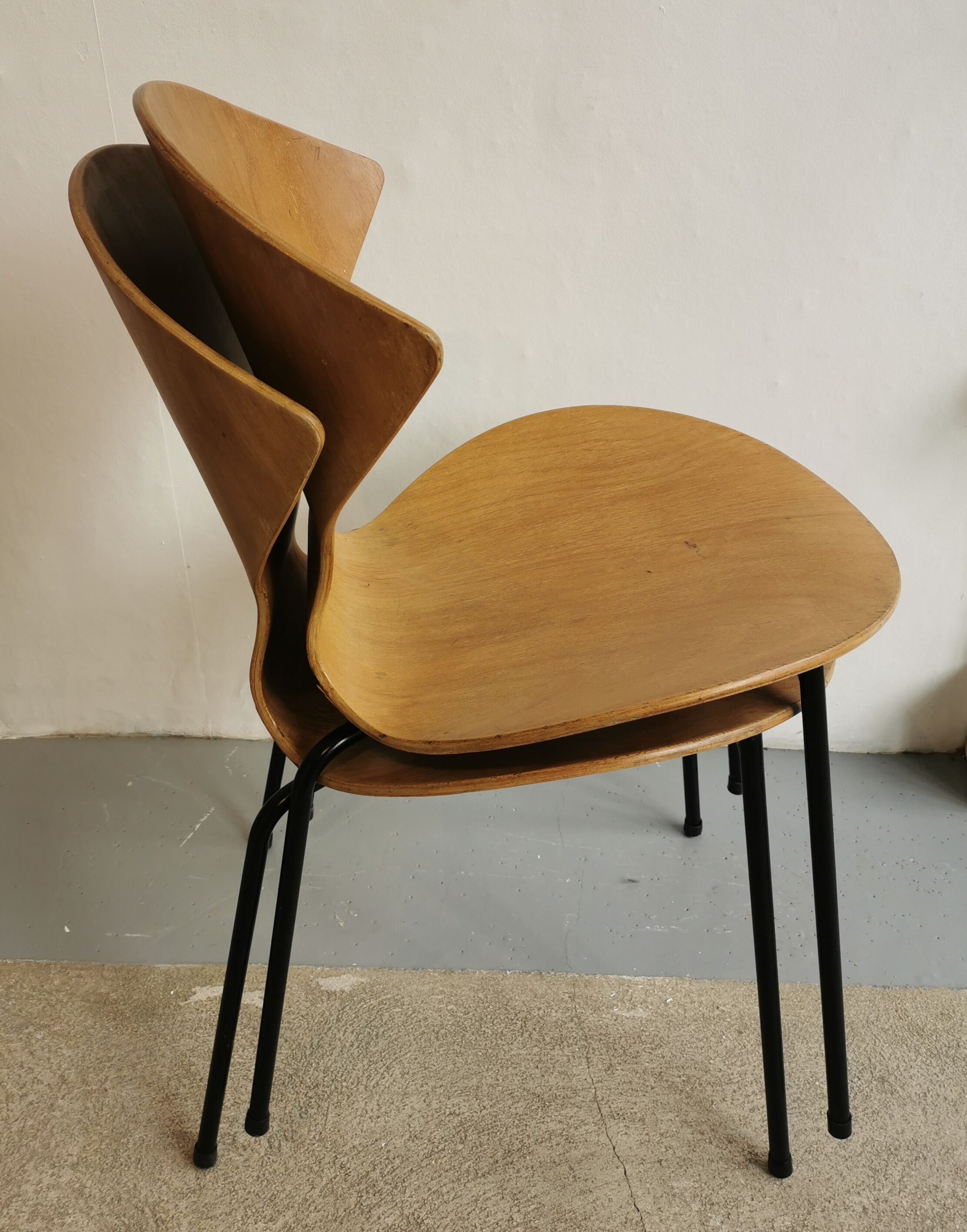 2 wooden chairs - metal circa 1950 Genevieve Dangles