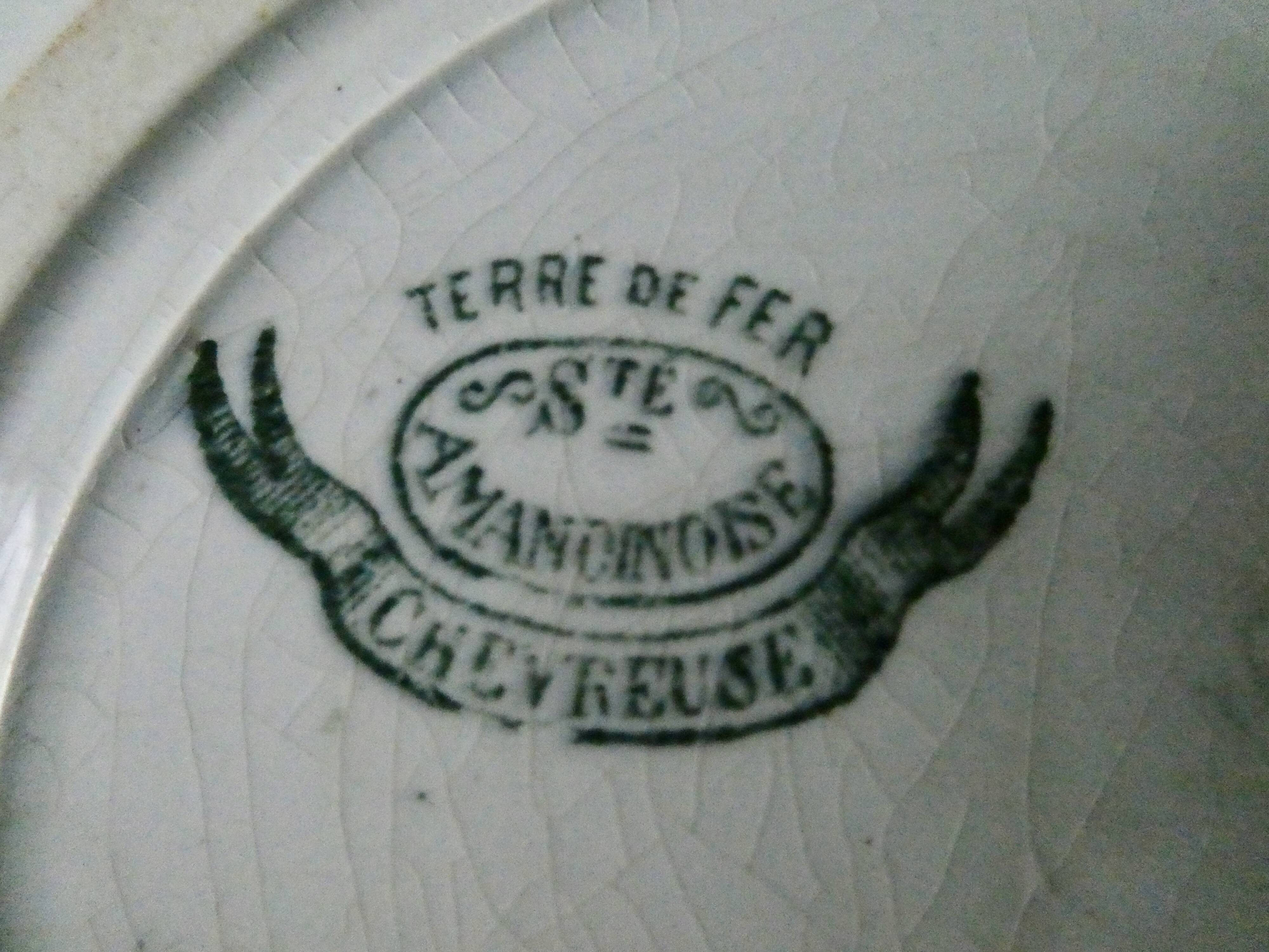 Chevreuse Hollow Plate, Amandine Society, Iron Land