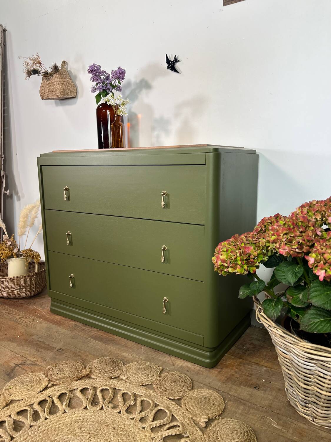 Art Deco chest of drawers