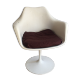 Tulip armchair by Eero Saarinen for Knoll
