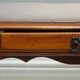 Petit bureau en bois de style Louis XV