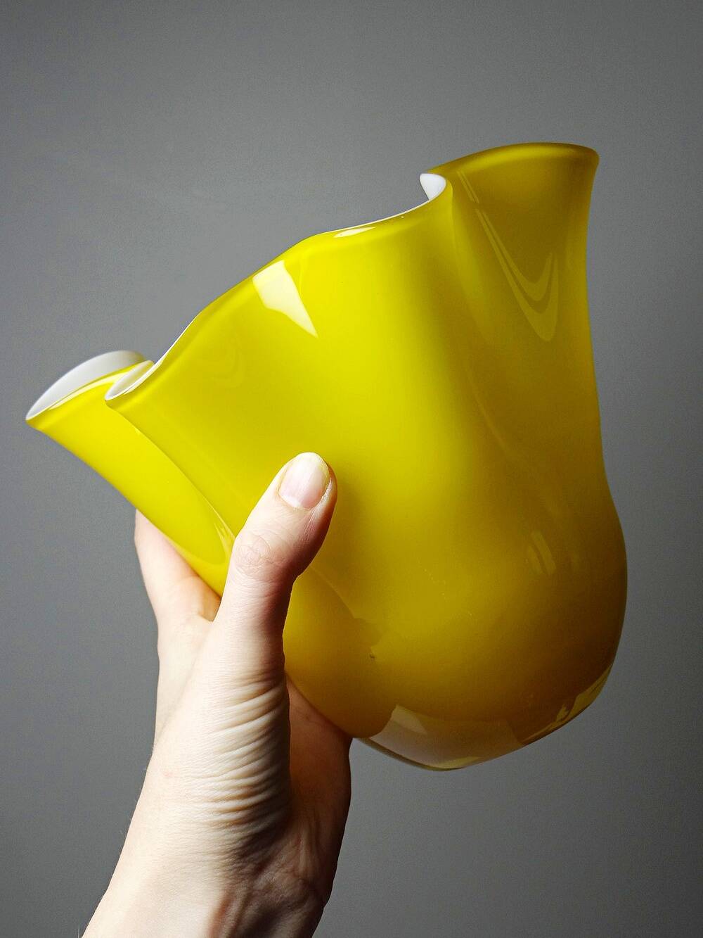 Fazzoletto vase in blown Italian glass, yellow opaline lined, Murano 1960-70.