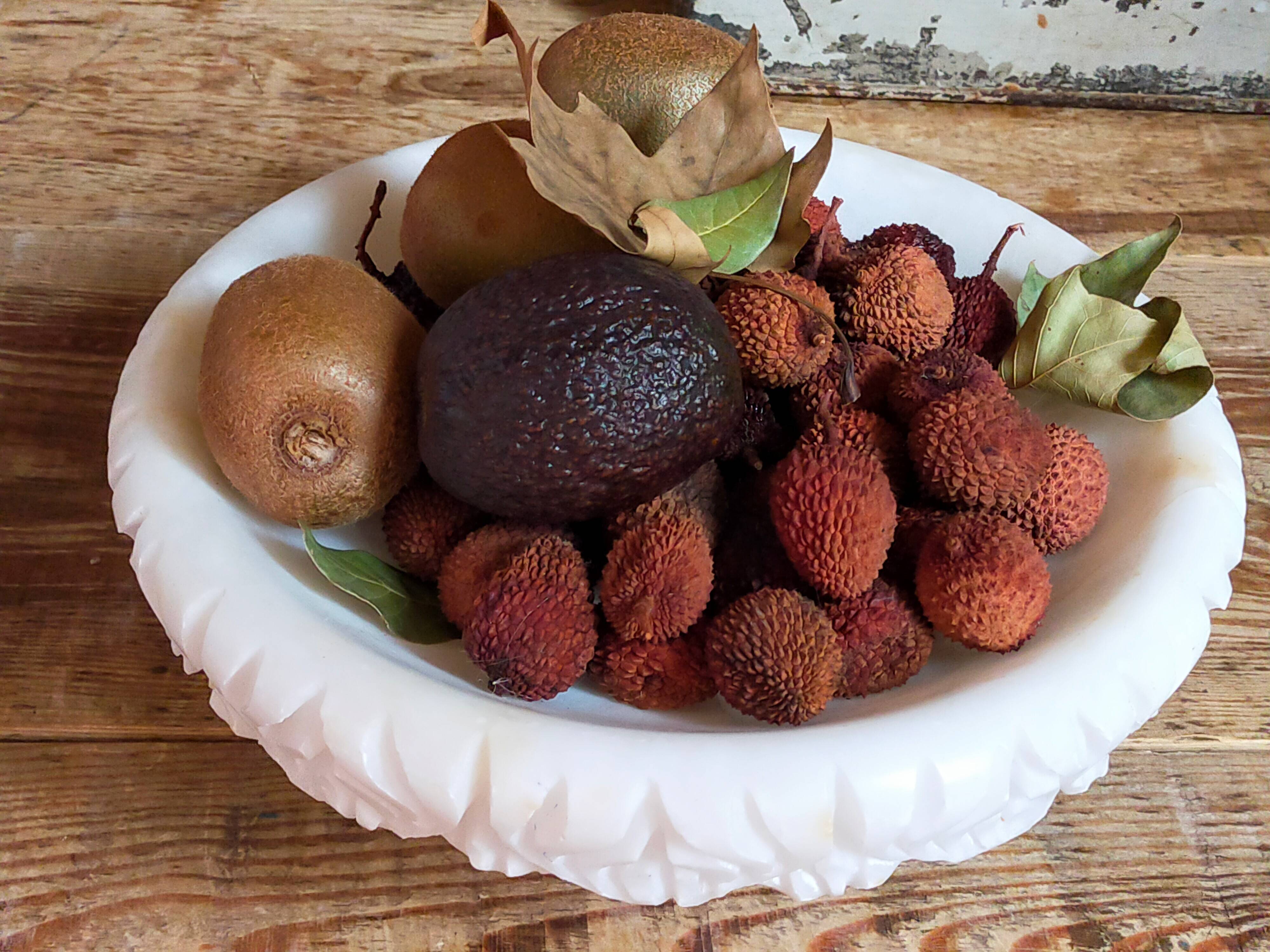 Alabaster fruit bowl from the 70s