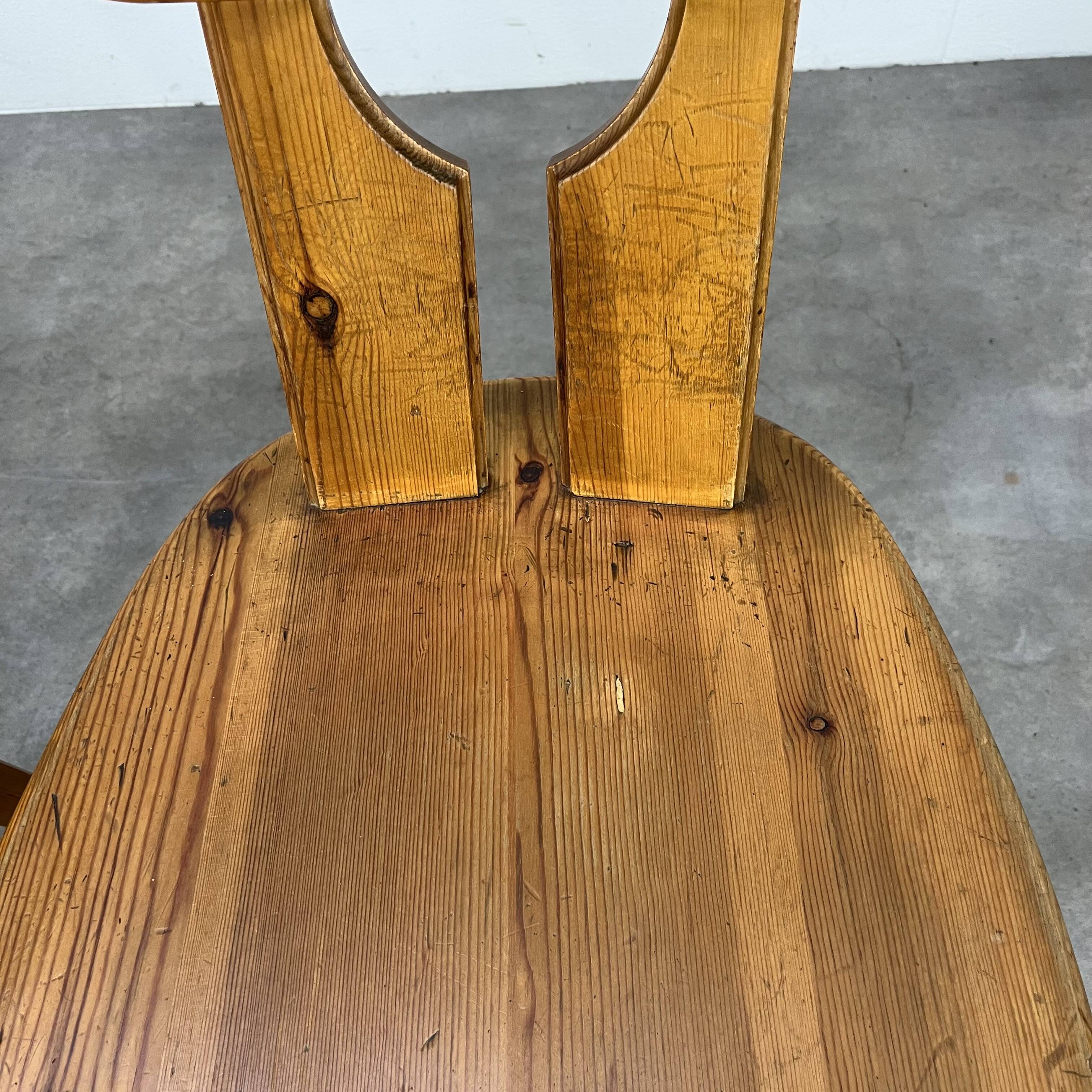 Brutalist chairs in solid pine chalet style