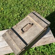 Old wooden and zinc crate, with handles. 1900, heating system
