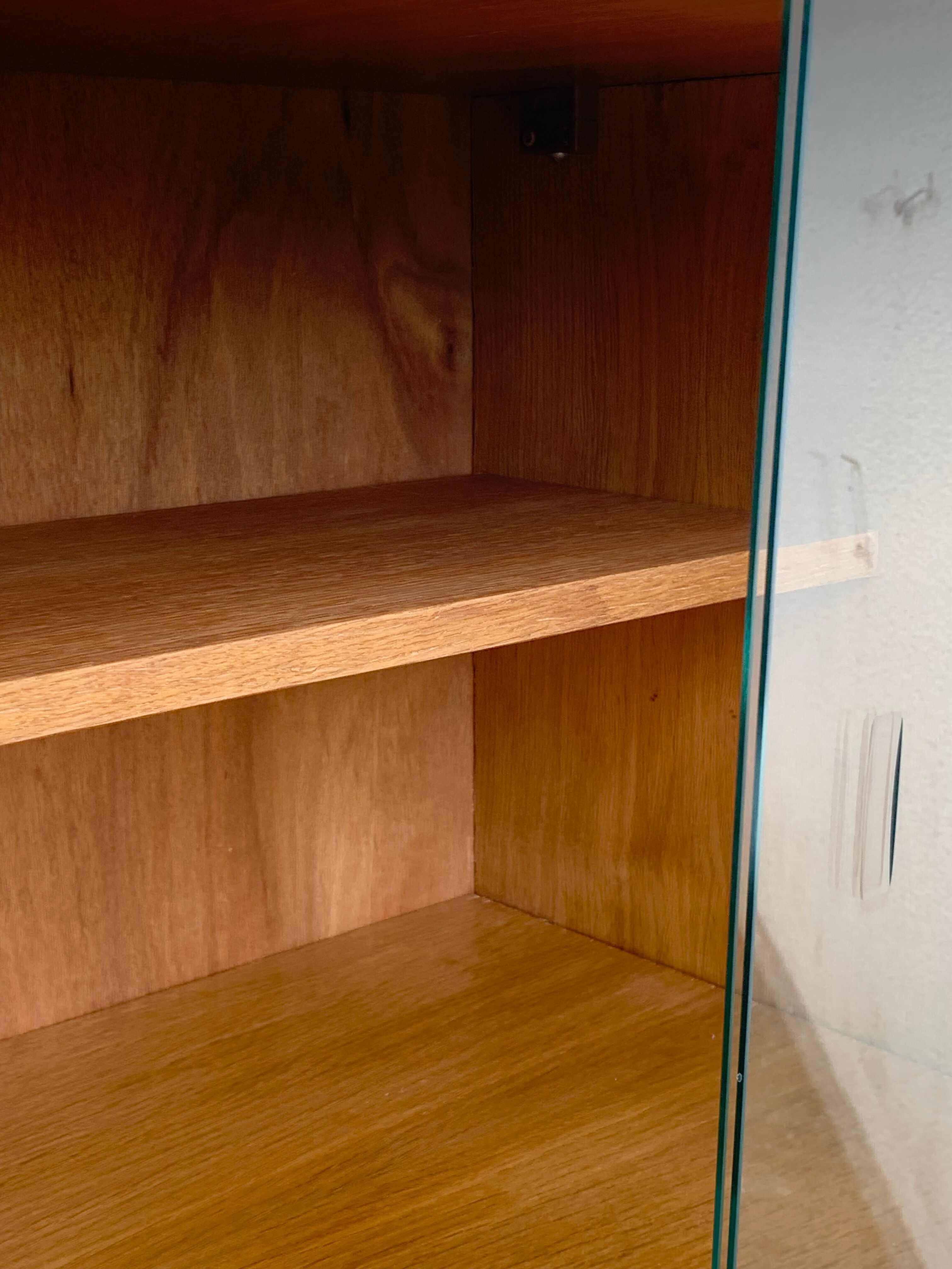 Rattan wardrobe with tapered legs from the 1960s.