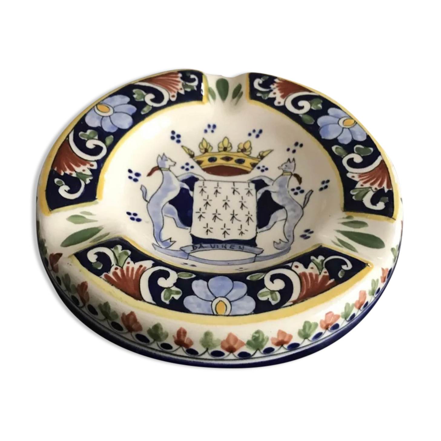 Ceramic ashtray painted coat of arms saint malo 14.5 cm