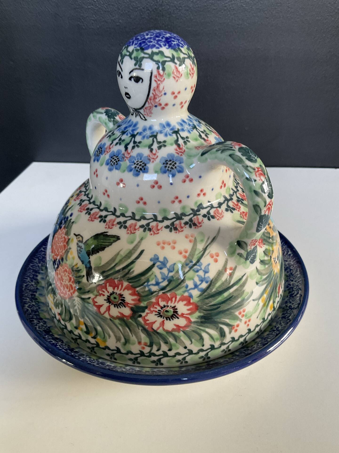 Cloche dish by Teresa Liana in glazed ceramic Poland
