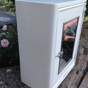 Armoire de toilette en métal blanc 1950
