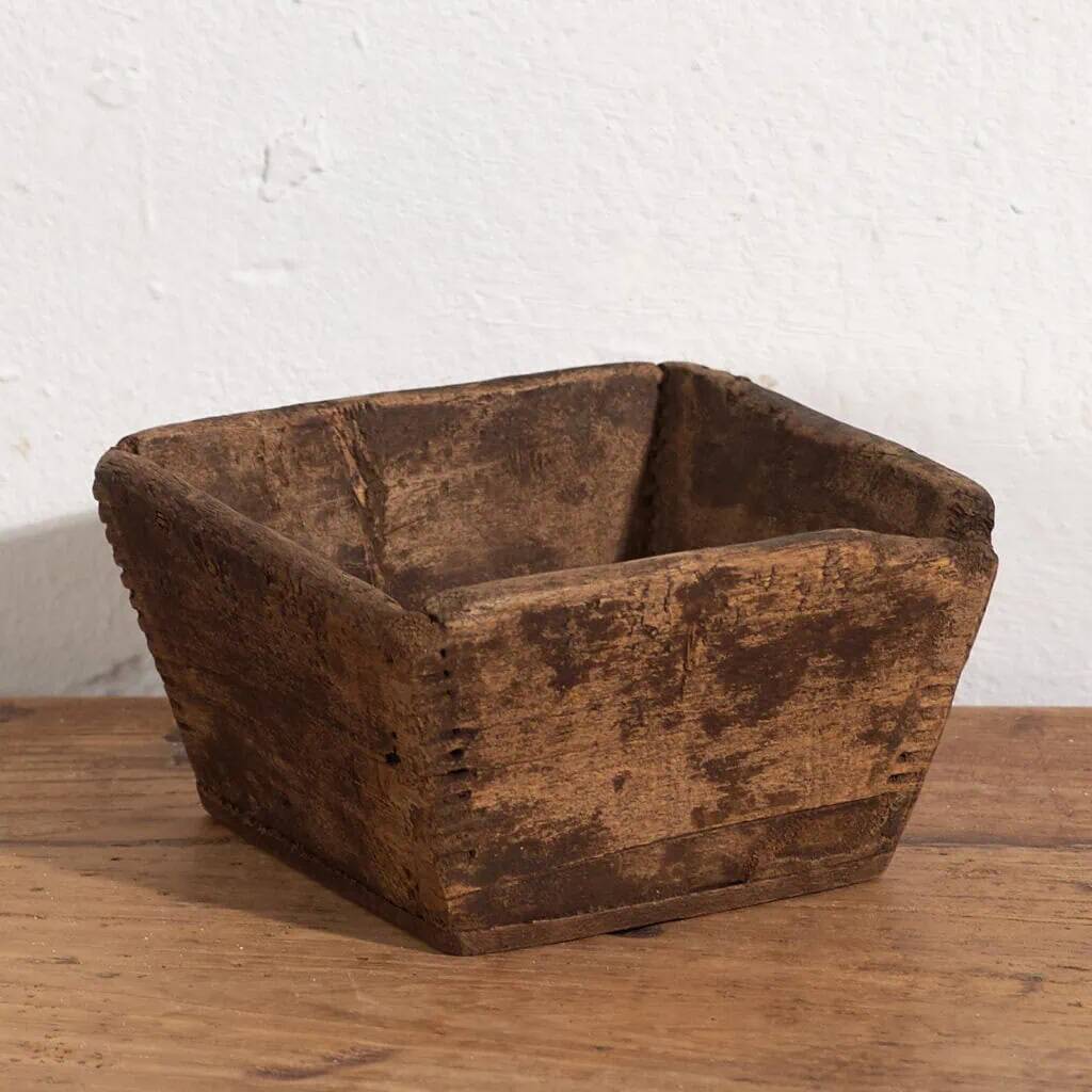 Small old rice measure (c.1920) #6