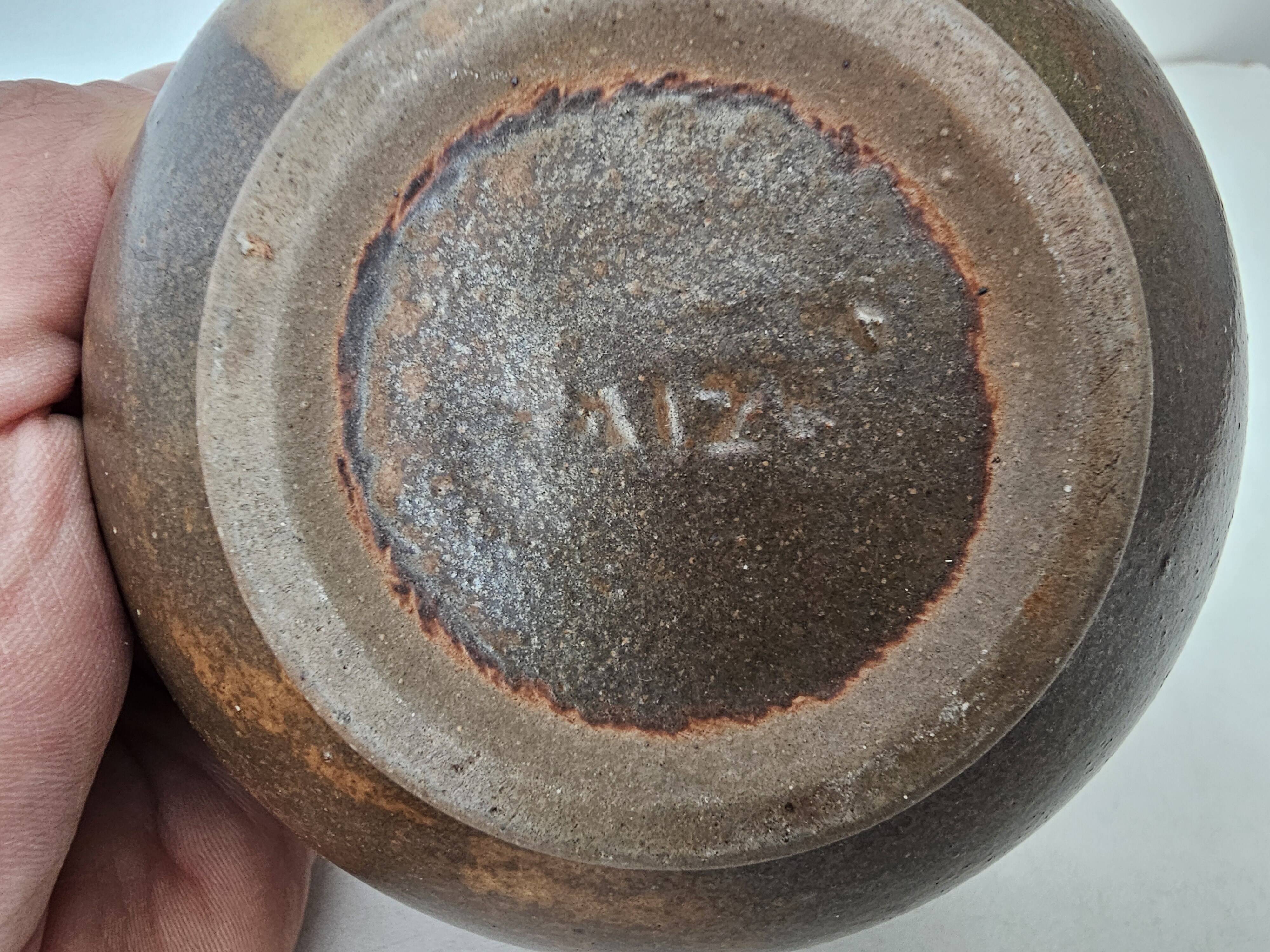 Bowl ceramic signed Taizé (Daniel de Montmollin)