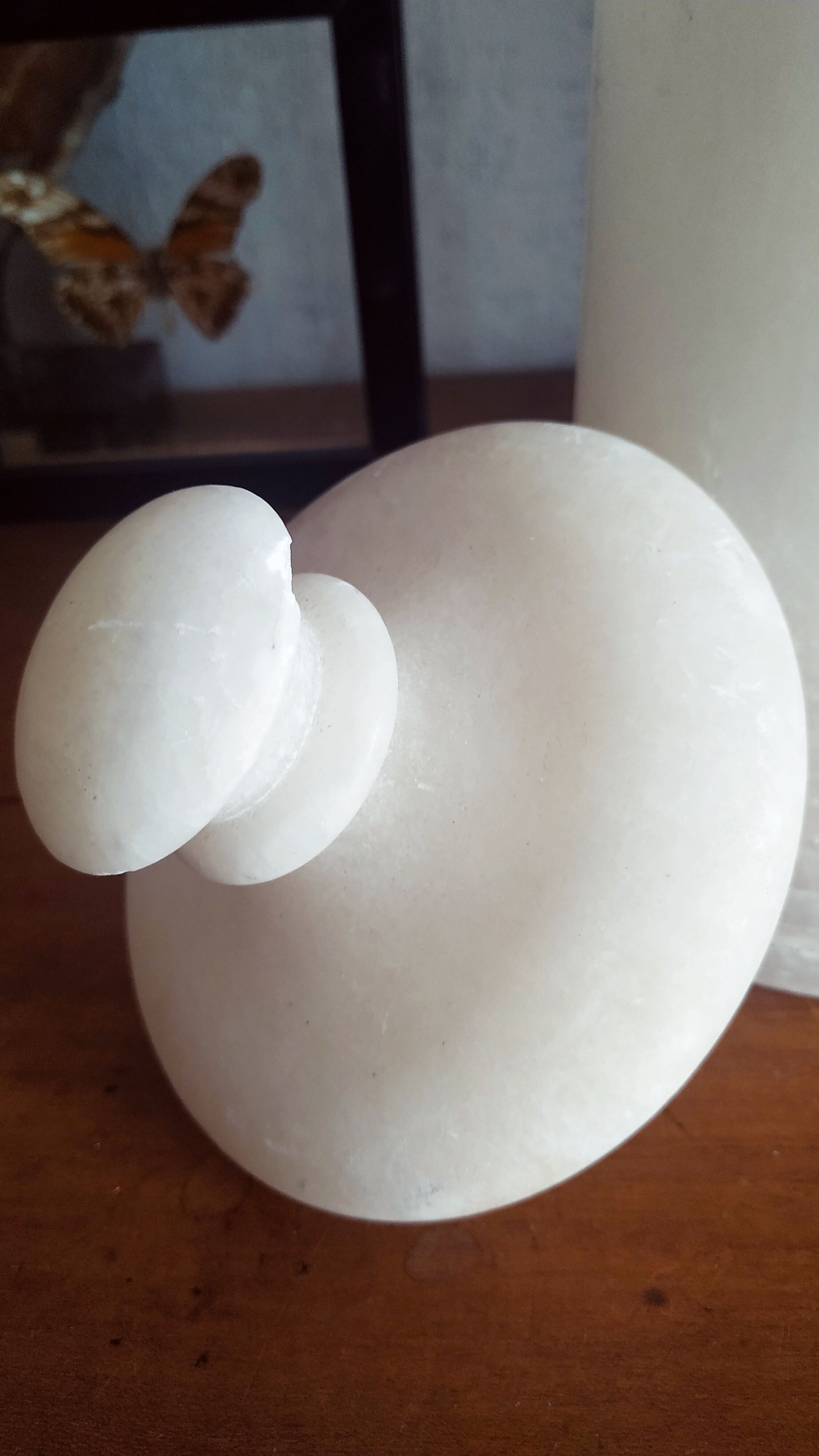 Alabaster pot chess piece