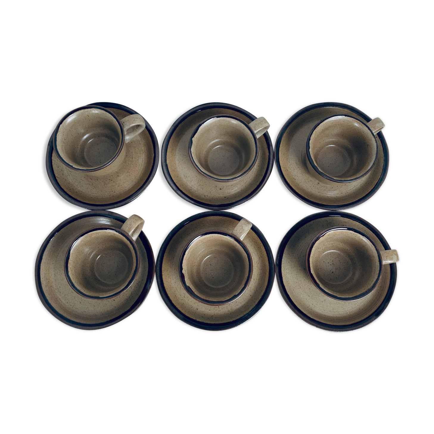 Coffee service in sandstone