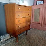 Chest of drawers