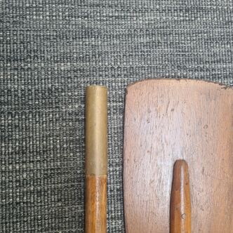 Pair of wooden oars: vintage