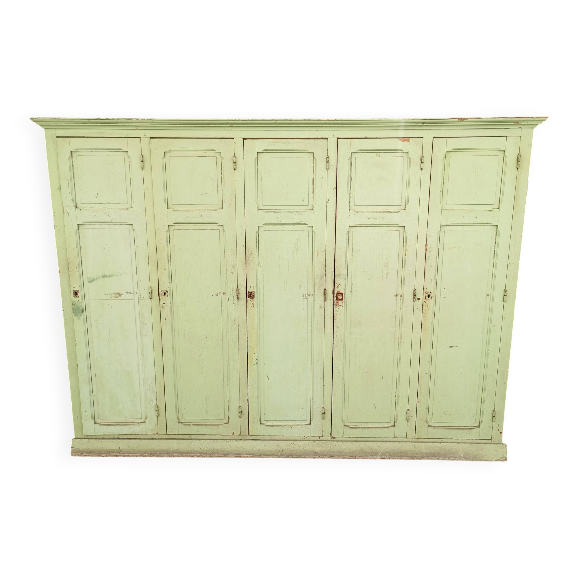 Workshop cloakroom