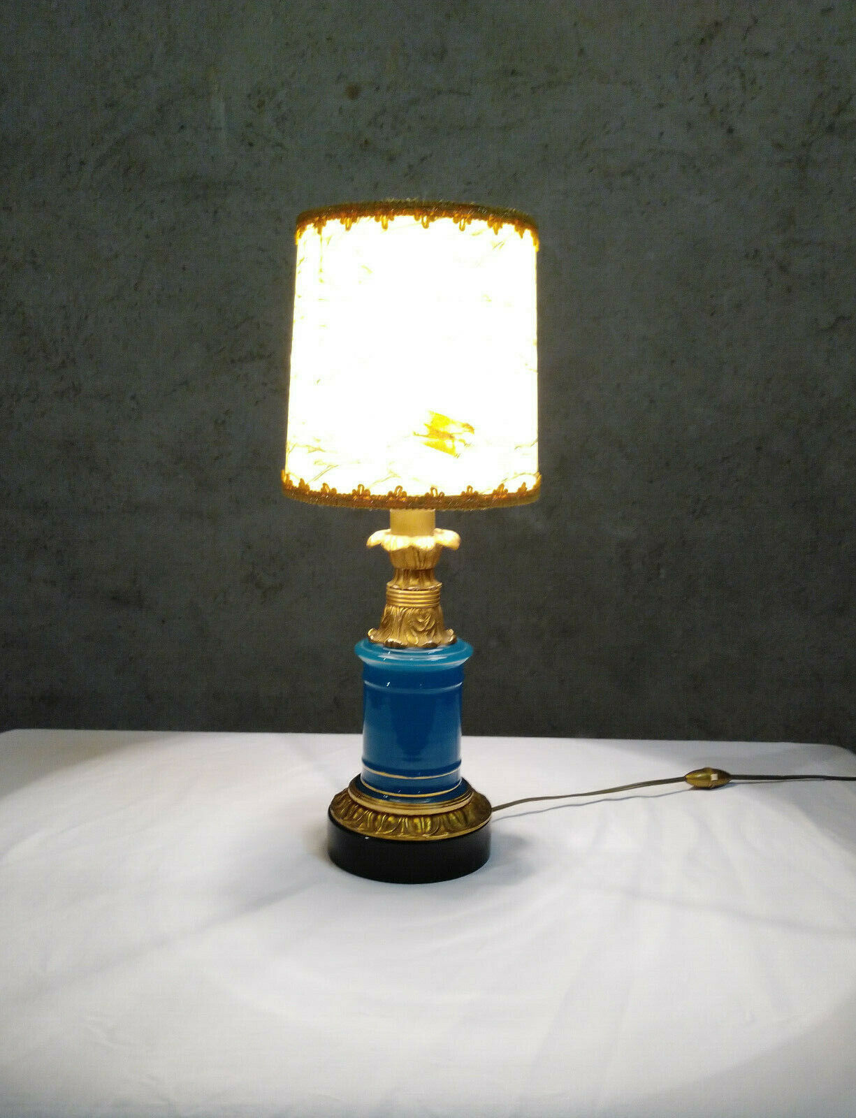Vintage Italian design lamp