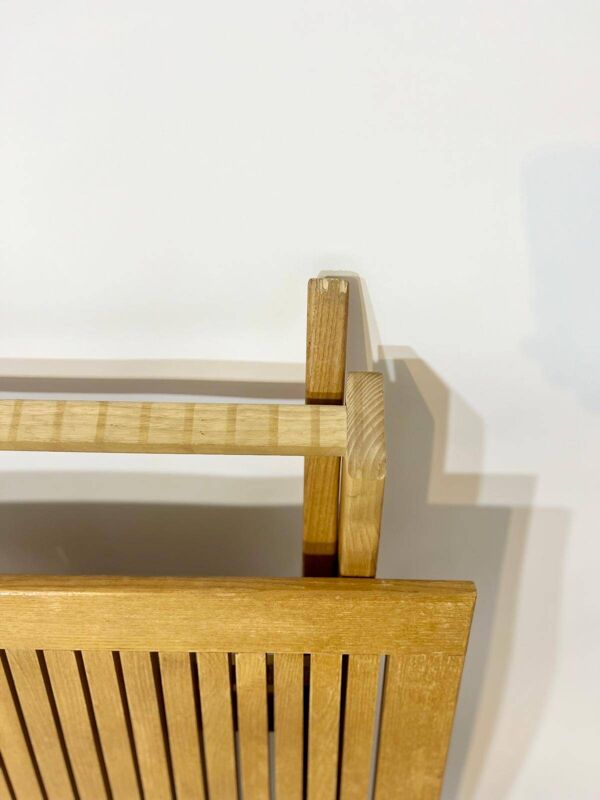Chaises et table ciseaux en bois massif design vintage années 1970